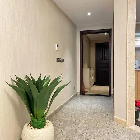 شقة فندقية - كورنيش المعادي تاور ريزيدنت Cairo Exterior photo