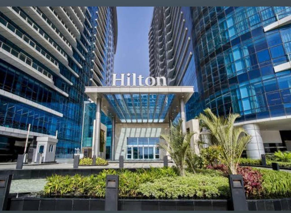 - كورنيش المعادي تاور ريزيدنت Apartment