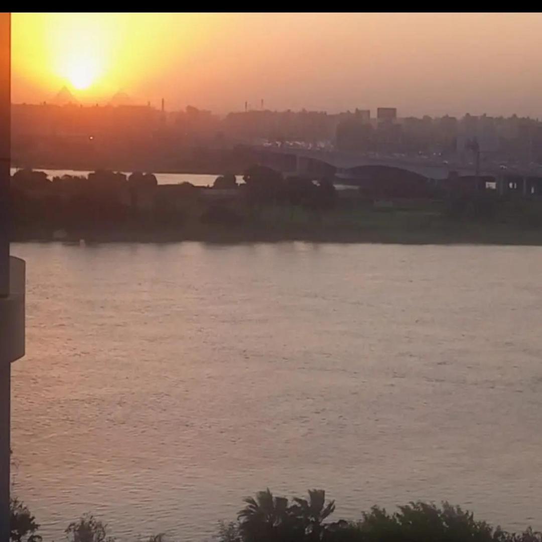 - كورنيش المعادي تاور ريزيدنت